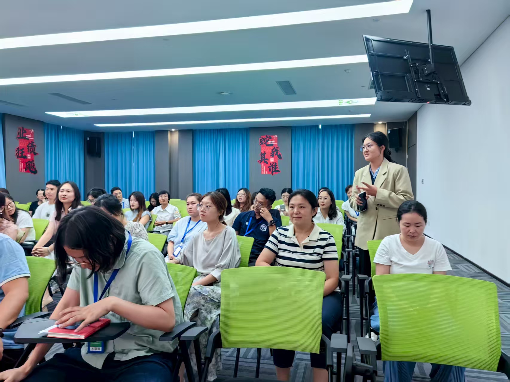 1753577378810354.jpg 471753576895_.pic.jpg